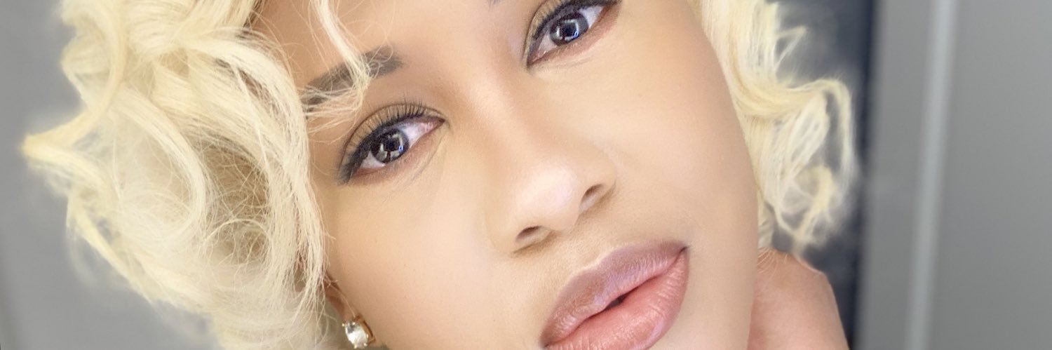 SmileyTen_'s profile banner image