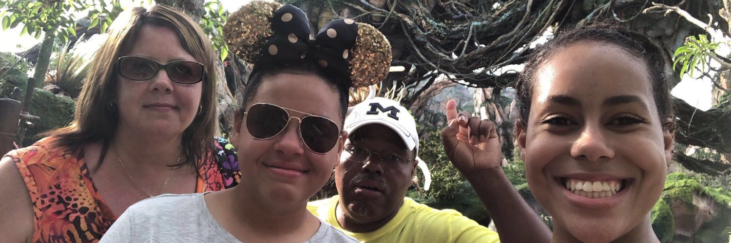 MrsDAlexander's profile banner image