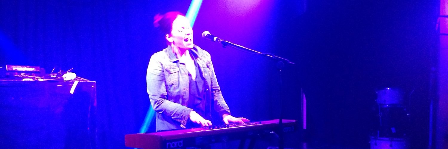 Erin Mortimer banner