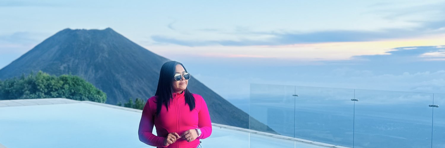 OlivaLizz's profile banner image