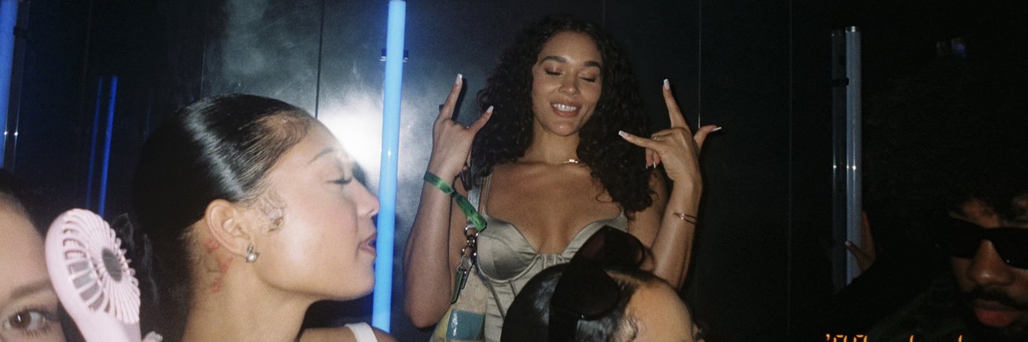 MckayleeLowe's profile banner image