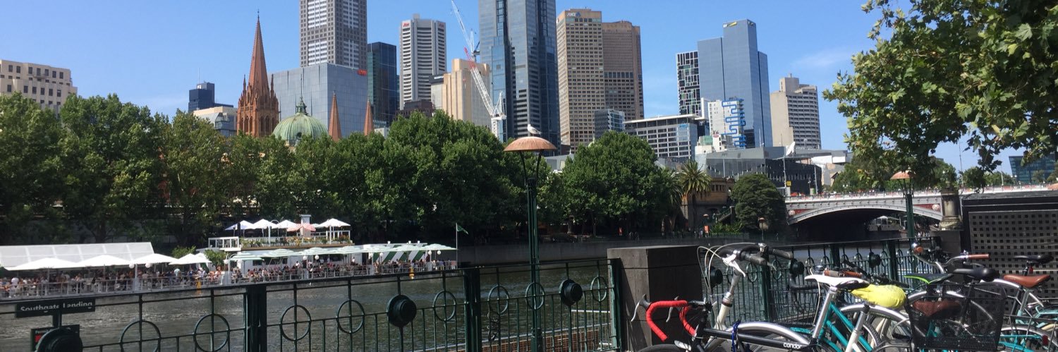 Dr Gill Armstrong MCIAT ARB ❤️🏙📈 banner