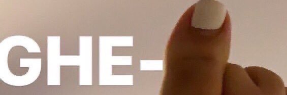G banner