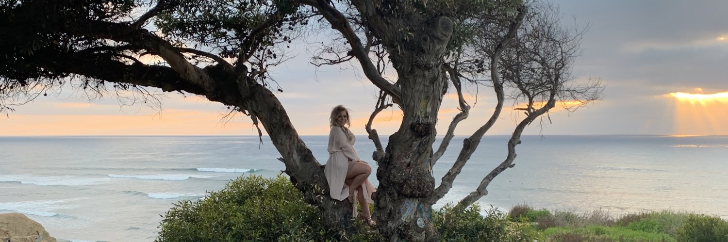taralynnbe's profile banner image