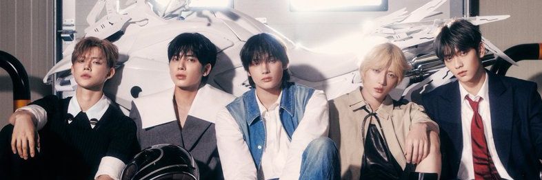 aompooonim's profile banner image