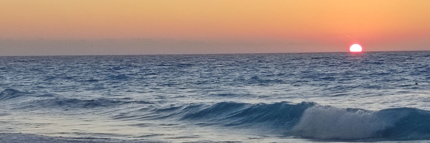 tweixy's profile banner image