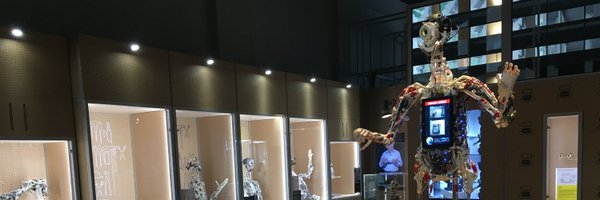 therobotstudio Profile Banner