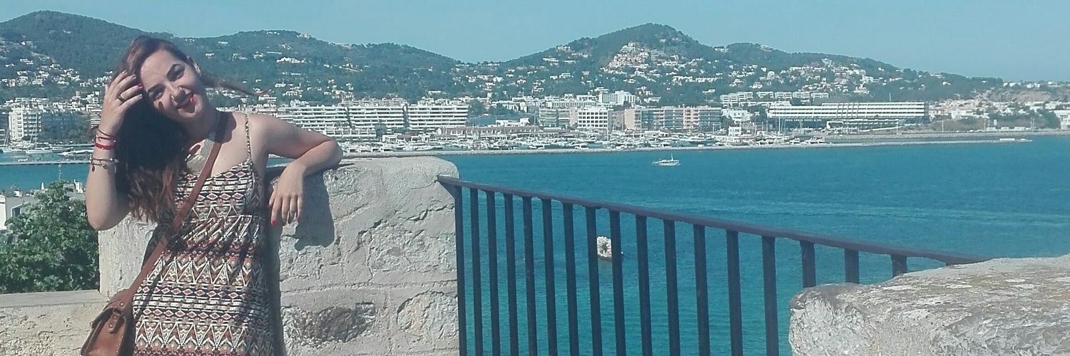 nuriaay123's profile banner image