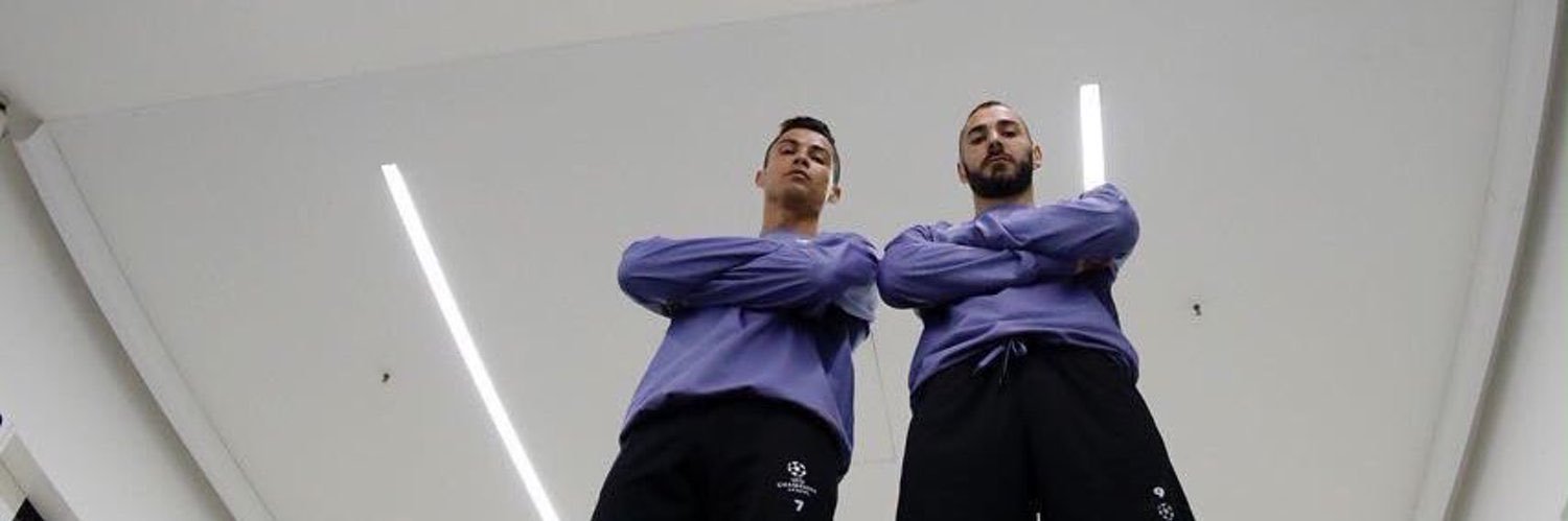 zkrcsz's profile banner image