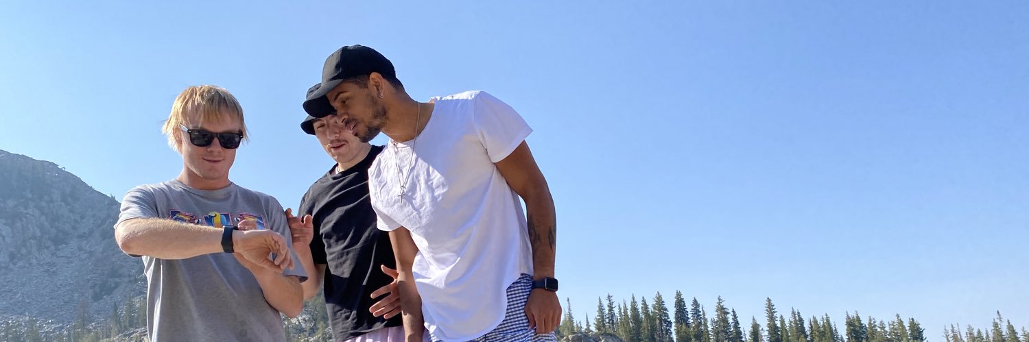 C_WIDE4's profile banner image