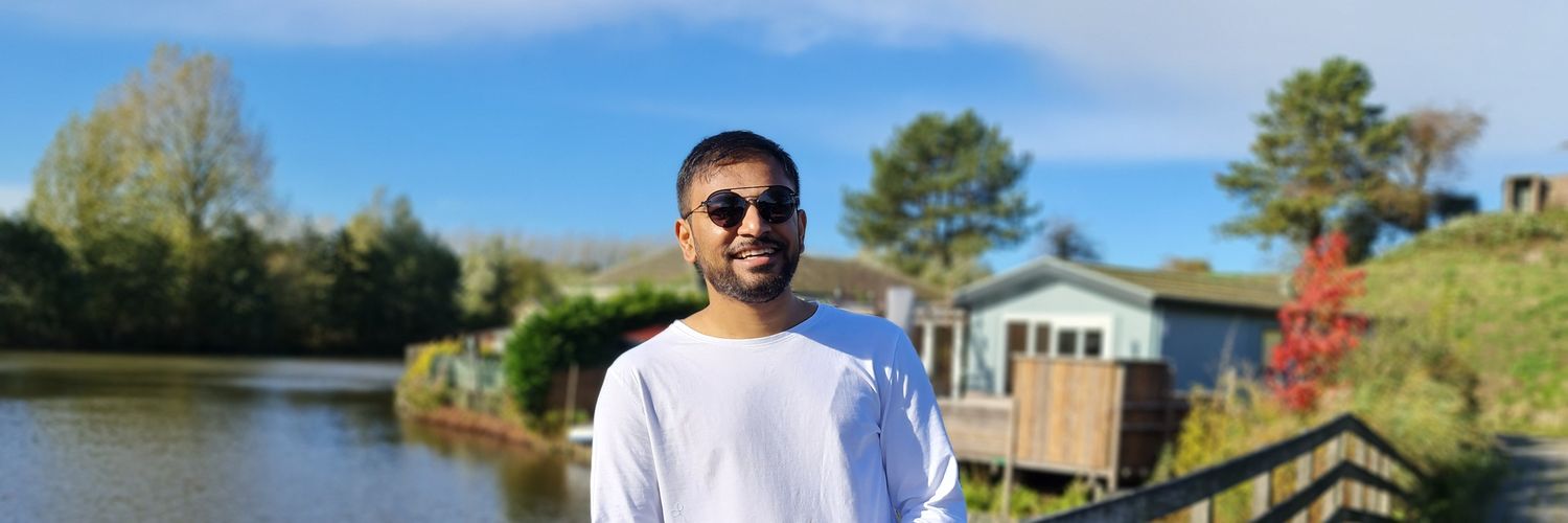 Dr_Runav's profile banner image