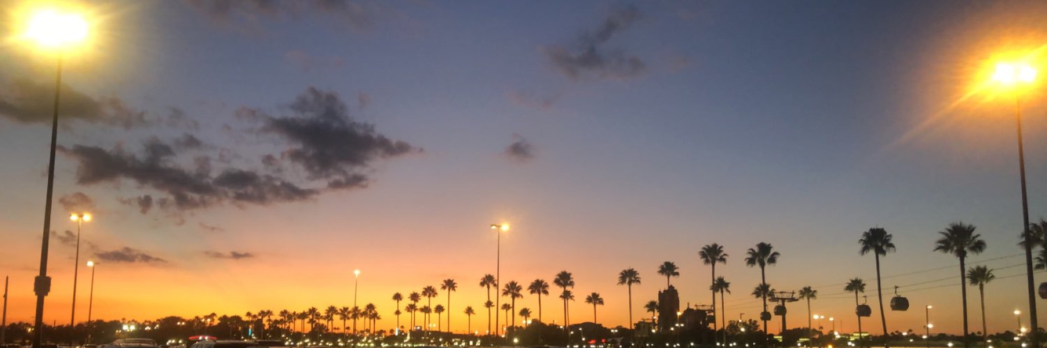 Kyra_x33's profile banner image