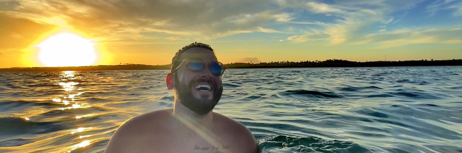 gillenosouza's profile banner image