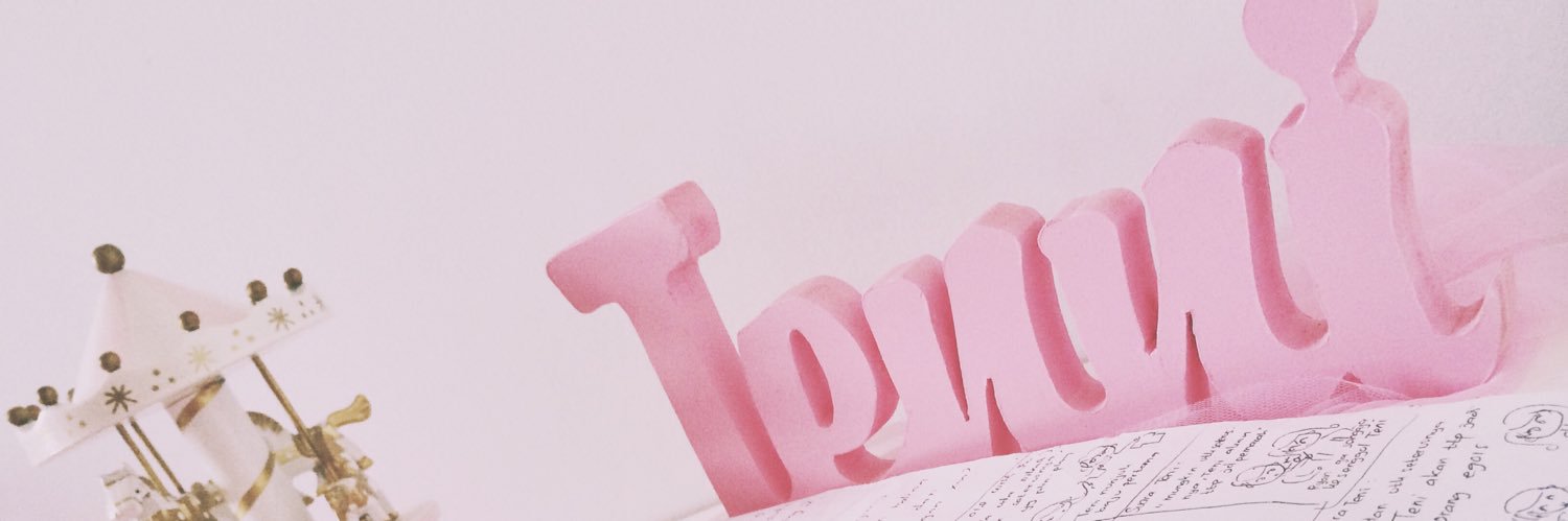tenni julia taufani banner