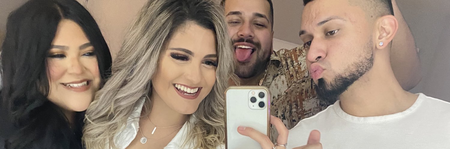 aileensanchezz's profile banner image