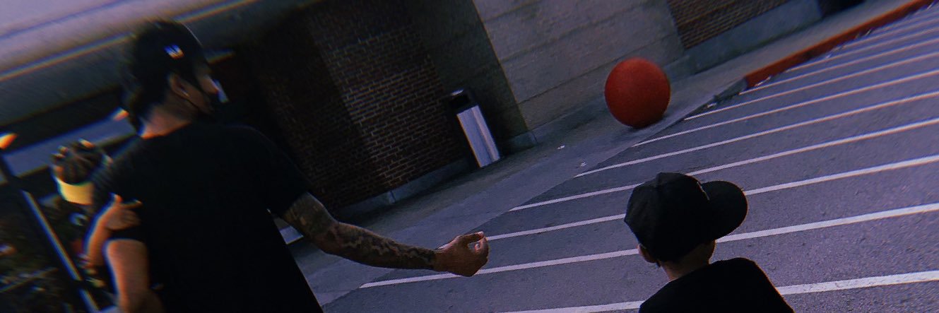 YoungStarre's profile banner image