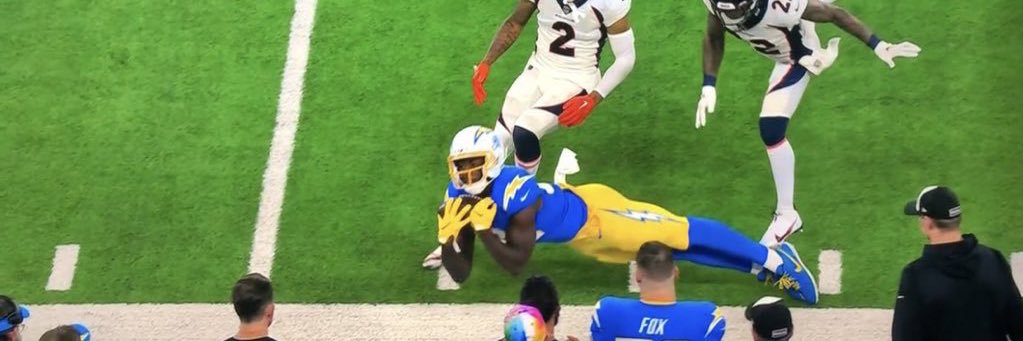 ⚡️Mikey⚡️ banner