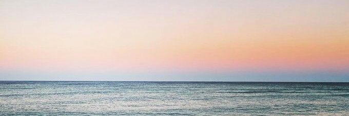 agnesjuly's profile banner image