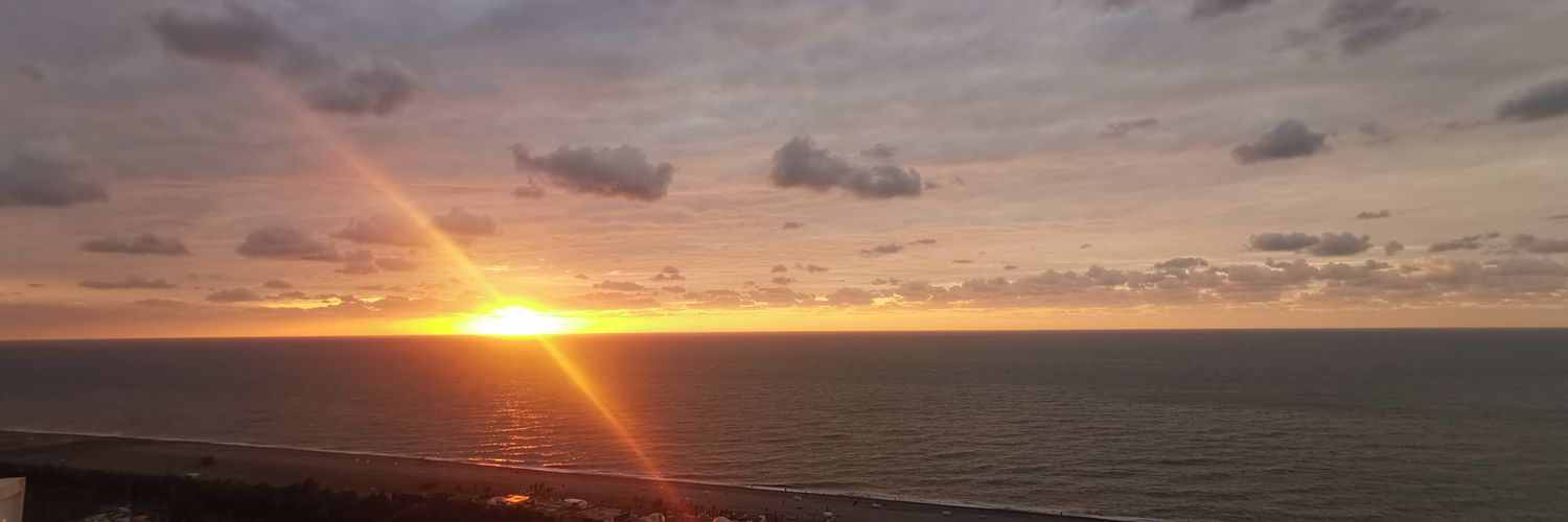 leon_vrensburg's profile banner image