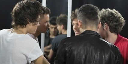 New1DInfo's profile banner image