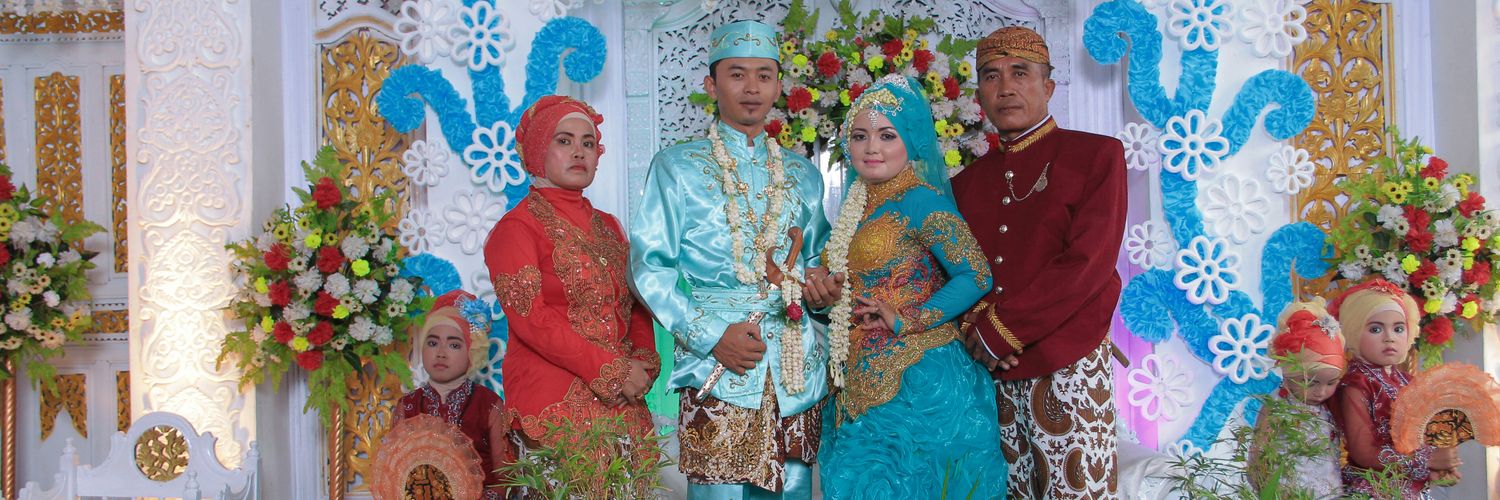 laely_eka's profile banner image