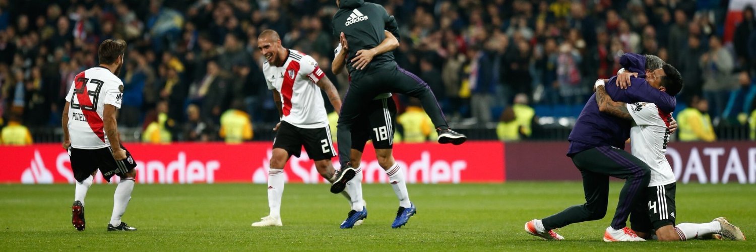 emabringas's profile banner image