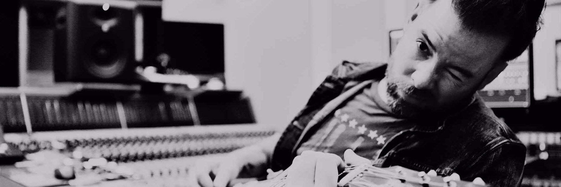 iamloqz's profile banner image