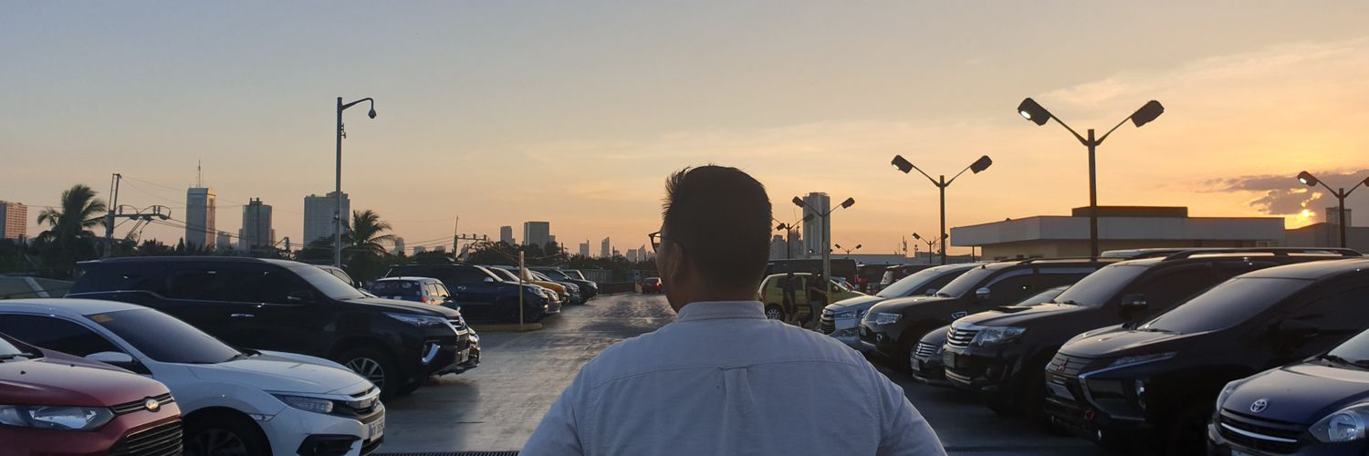 katxsantos's profile banner image