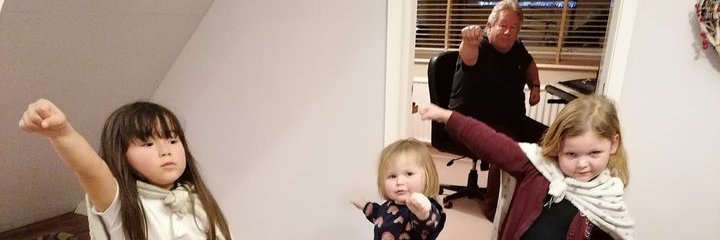 Tim Starbuck. banner