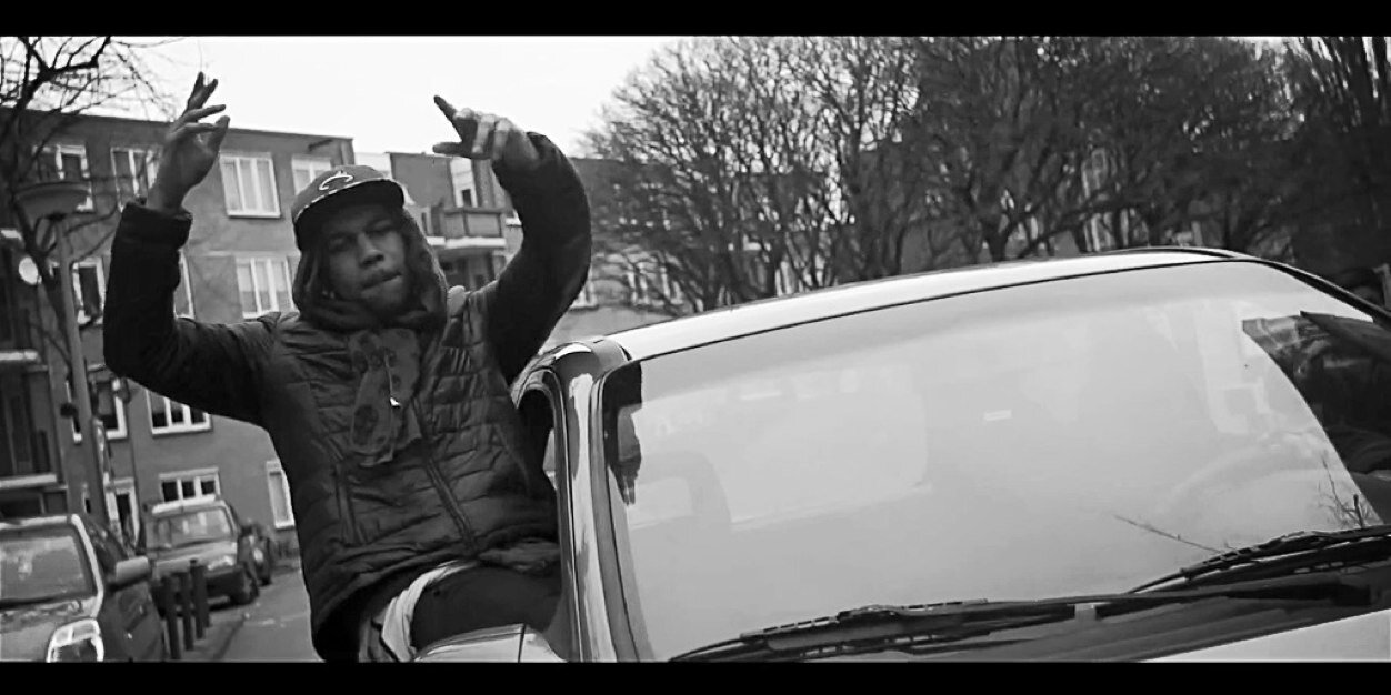 twit- alldaytim_ banner