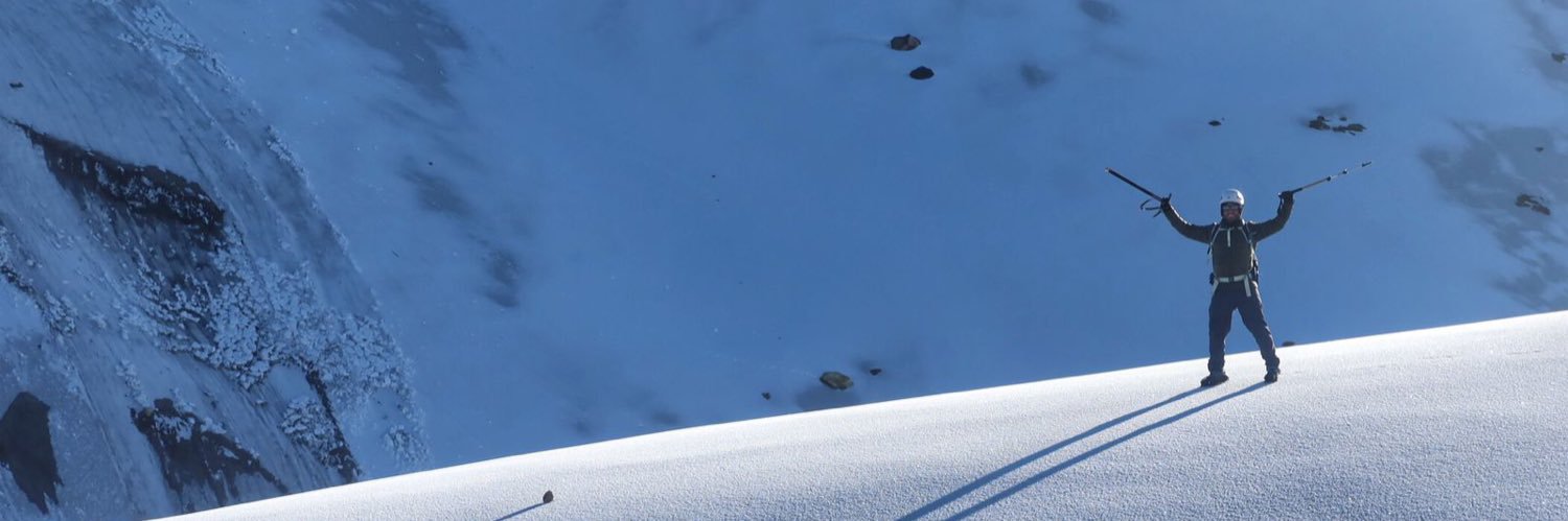 gallogarza's profile banner image