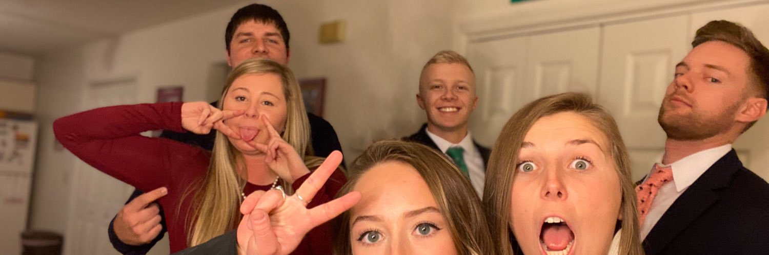caro___18's profile banner image