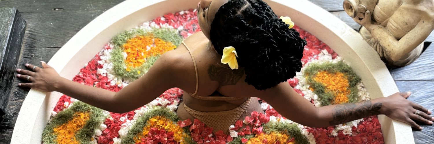 AdiaGee's profile banner image