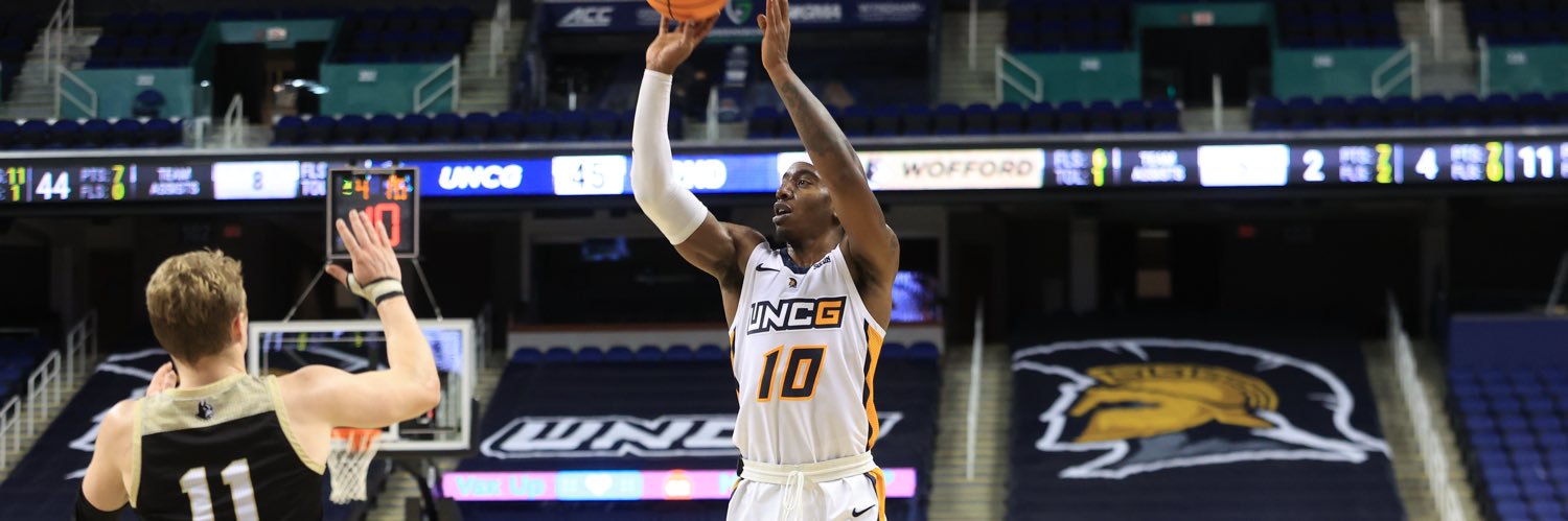 De'Monte Buckingham banner