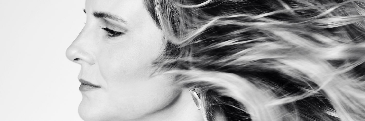 JANAINA XAVIER banner