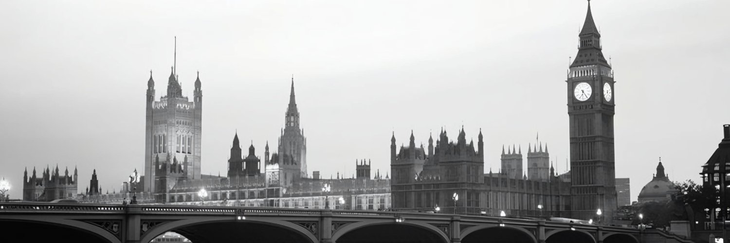 𝖤𝖺𝗌𝗍𝗈𝗇. banner