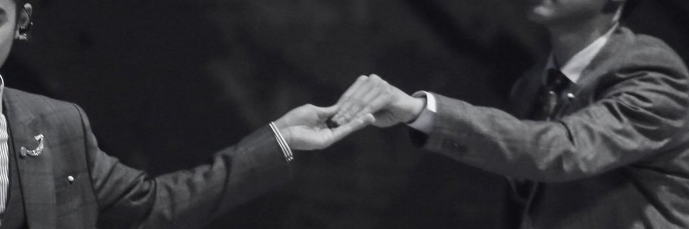 มูคยองเซีย 🌹 DOLO🪽 banner