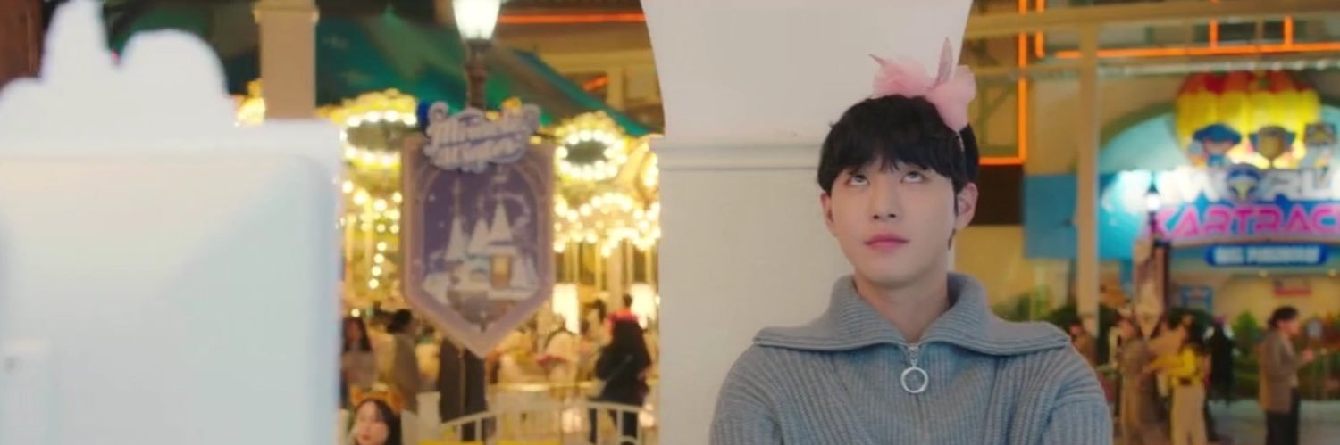 landyhu's profile banner image