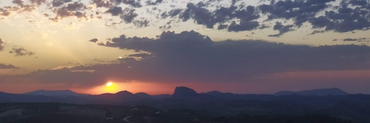 Mariadiazb10's profile banner image