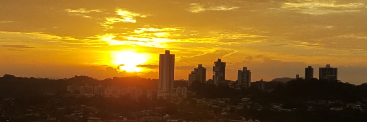 capeccie's profile banner image