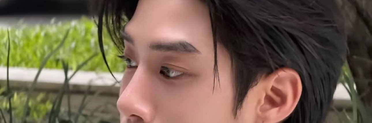 vannezzami's profile banner image