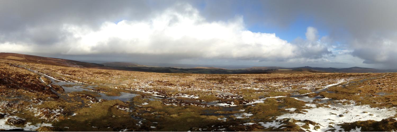 Angus Macdonald banner