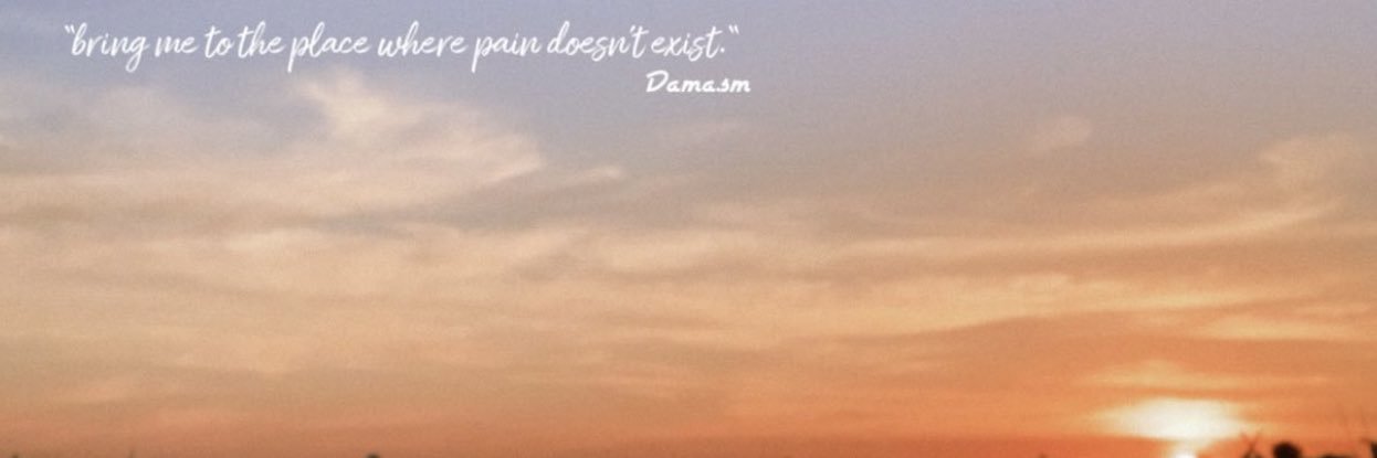 212Dama's profile banner image