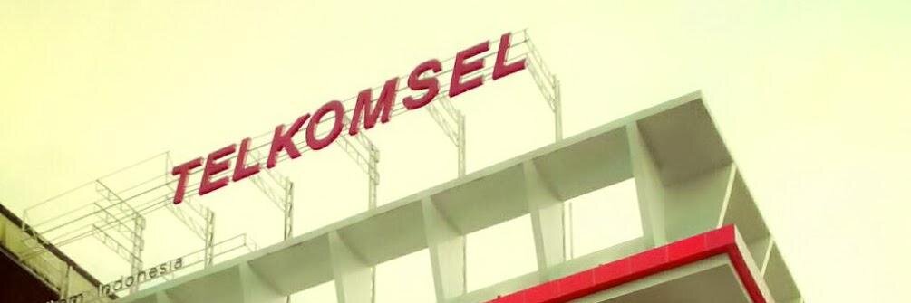 Telkomsel Semarang banner