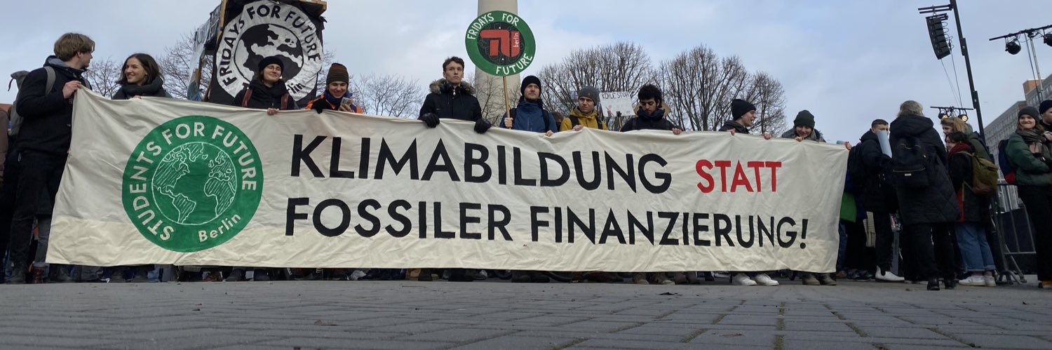 Timon Dzienus banner