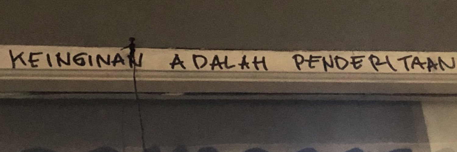 daydaydonat's profile banner image