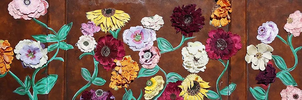 leahclake's profile banner image