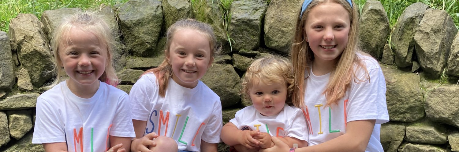 2LEAH2's profile banner image