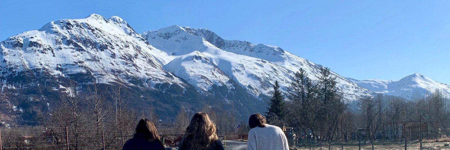 cait_sweens's profile banner image