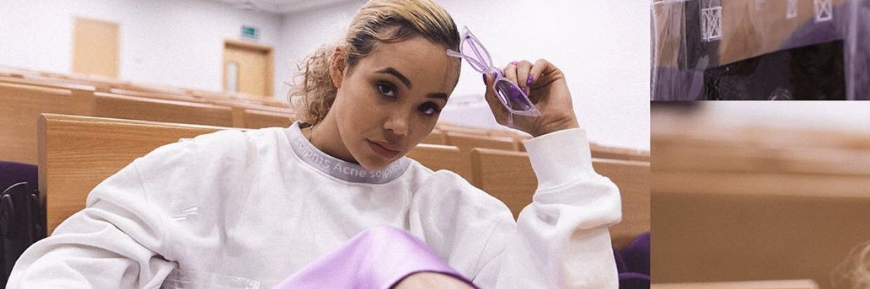 Isabella Johnson banner